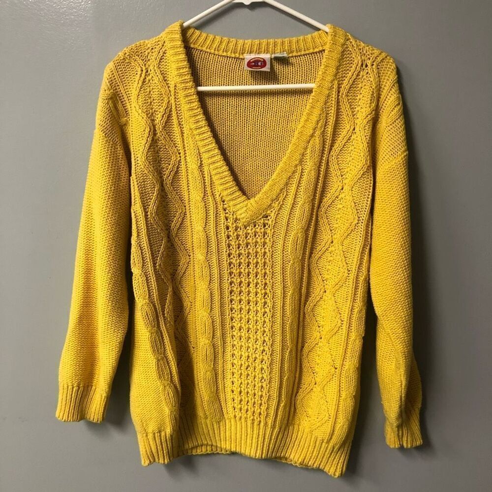 yellow ramie cotton‎ cable knit sweater v neck size small varsity chunky
